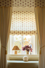 Scalloped Edge Sweet pea roman blind - Burgundy
