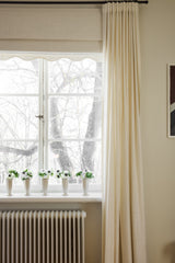 Scalloped Edge Linen roman blind - Off-white/terracotta