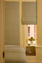 Linen roman blind - Olive Green - Blackout Lined