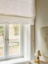 Scalloped Edge Linen roman blind - Pure white/sand