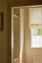 Sweet pea linen roman blind - Olive green