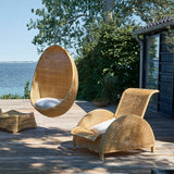 The Hanging Egg chair designed by Nanna & Jørgen Ditzel - Outdoor