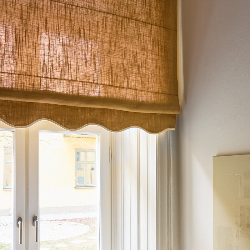 Scallop Edge Linen Roman Blind - Mustard/Sand