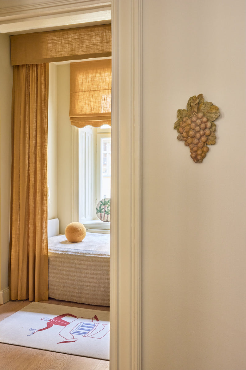 Scallop Edge Linen Roman Blind - Mustard/Sand