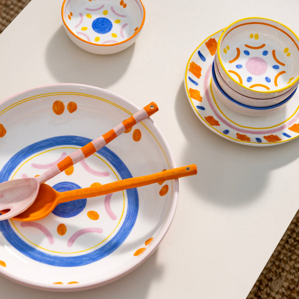Boavista salad servers, pink and orange