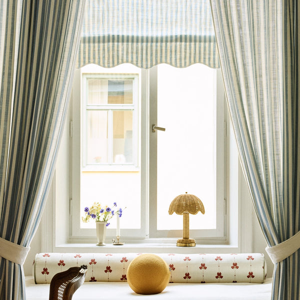 Scalloped Edge Stripe roman blind - Dove blue