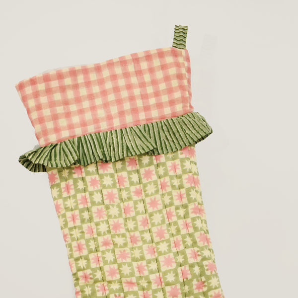 Att Pynta x Yonder Christmas stocking with ruffle, green (pre-order)
