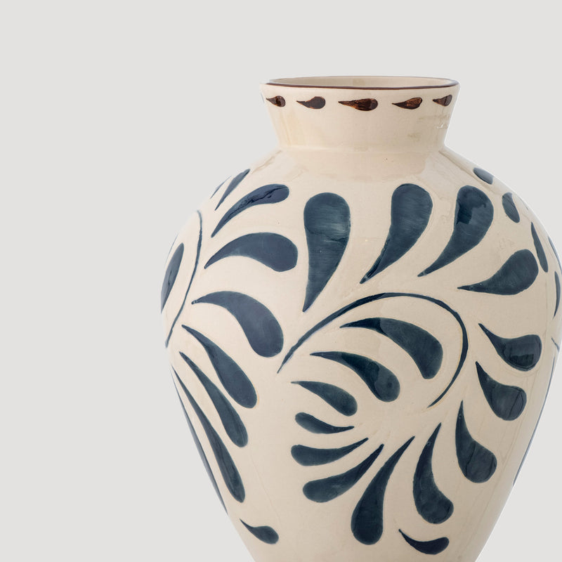 Heikki stoneware vase