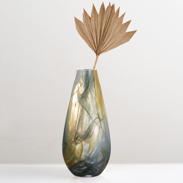 Lenoah mouthblown glass vase