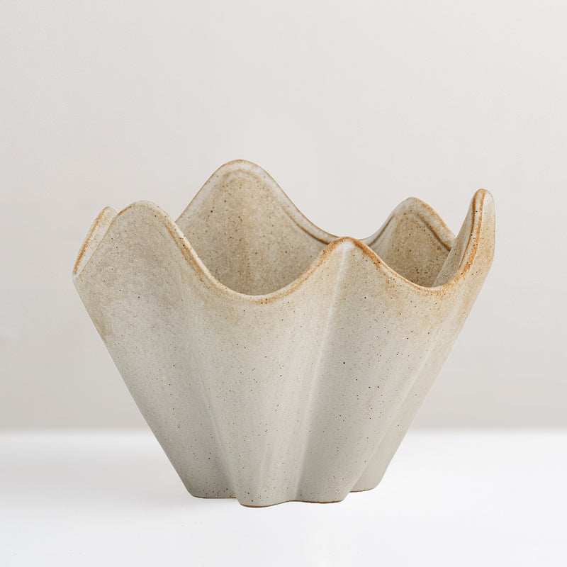 Rania stoneware plant pot