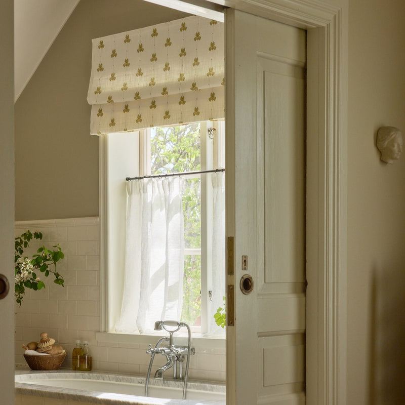 Sheer Linen Café Curtain With Rings - Pure White
