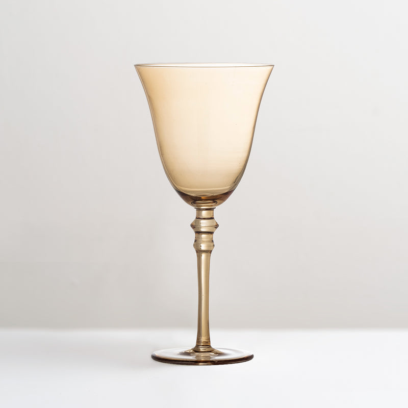 Viaja amber wine glass
