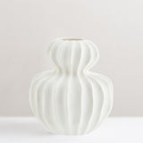 Vilma porcelain vase