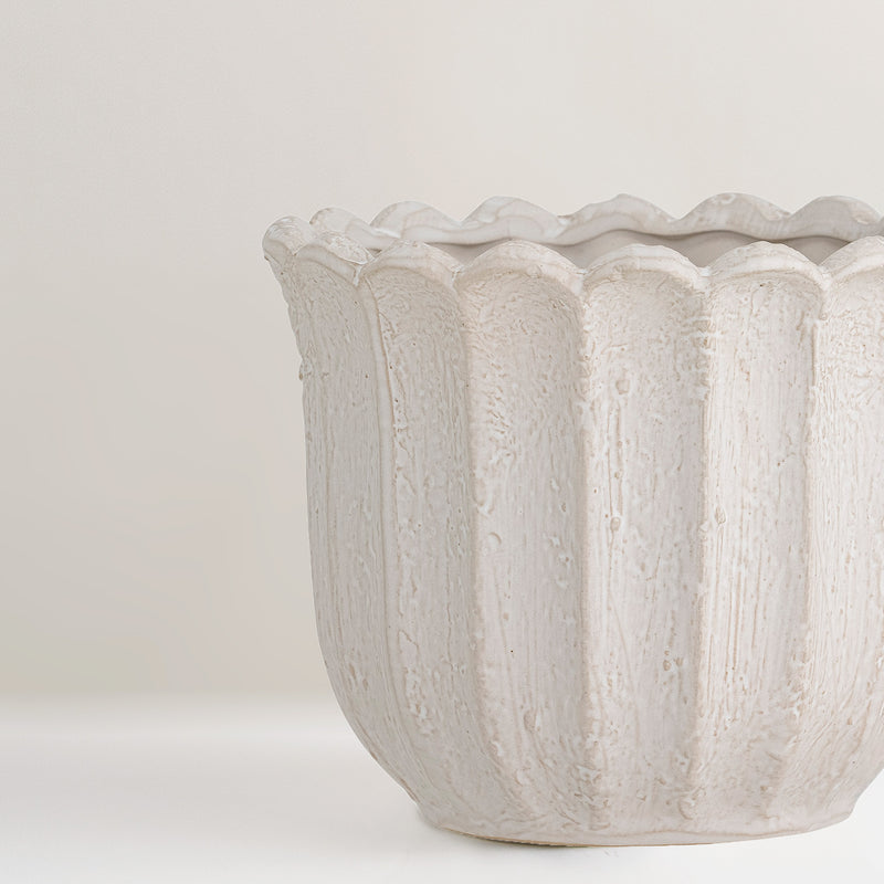 Chaca white stoneware plant pot (last 1)