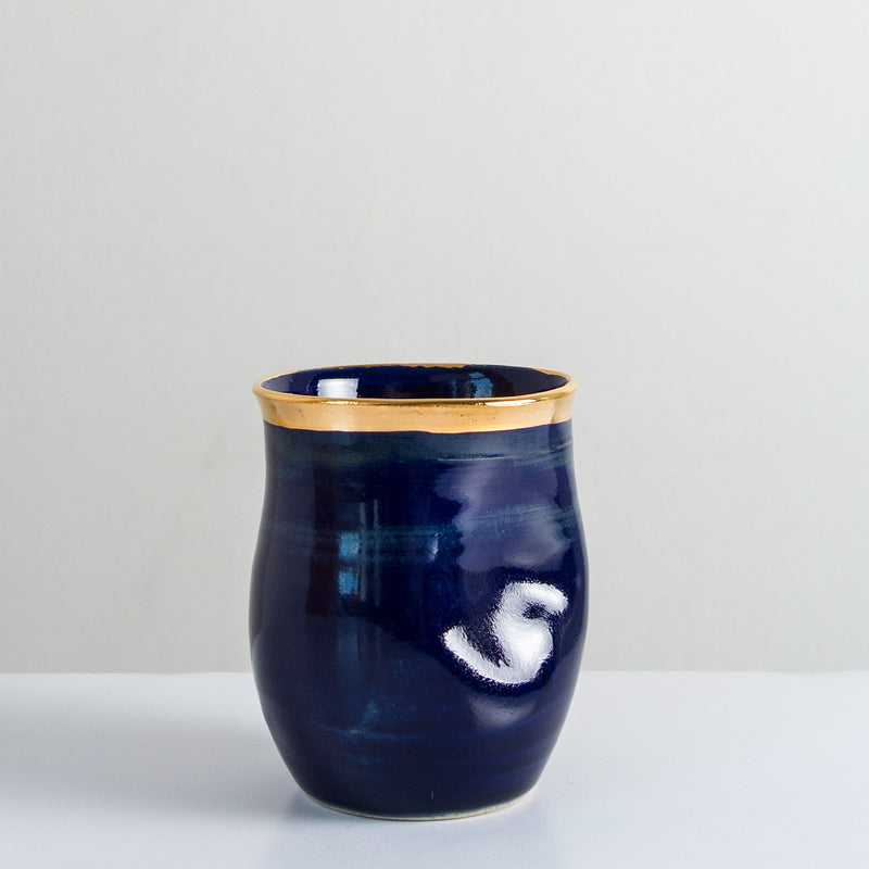 Handmade mug with 24 carat gold - Att Pynta