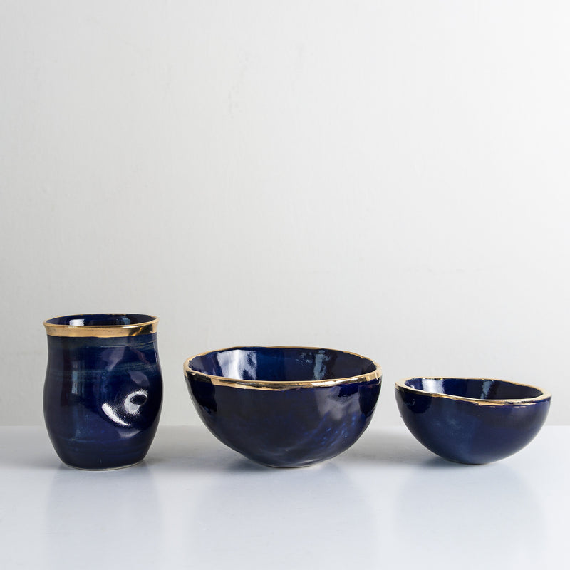 Handmade bowl with 24 carat gold - Att Pynta