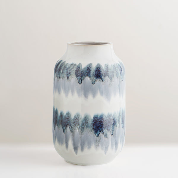 Moa large handcrafted stoneware vase