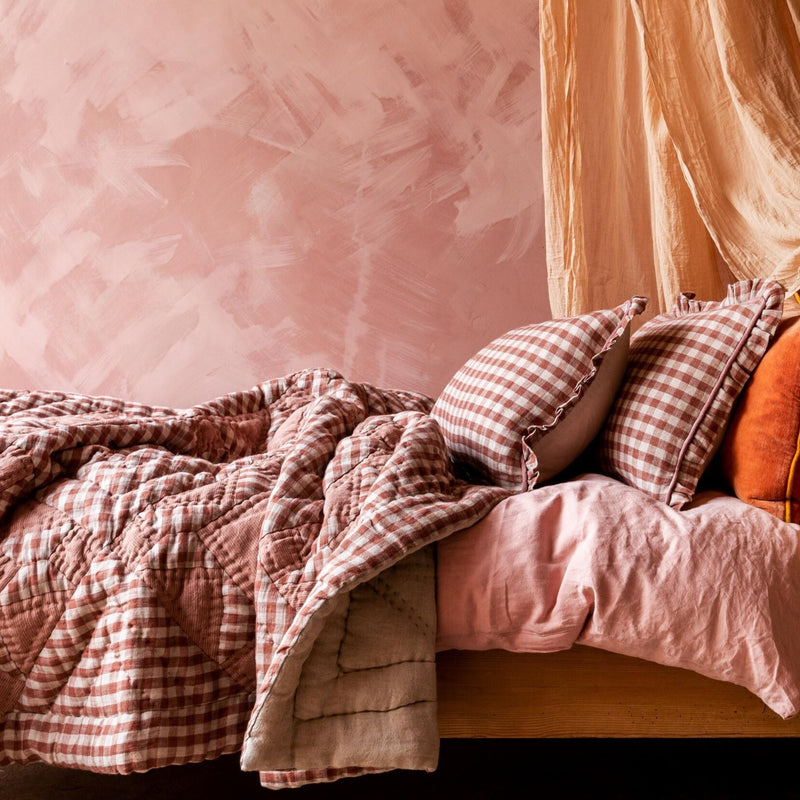 Wes gingham blush frill cushion