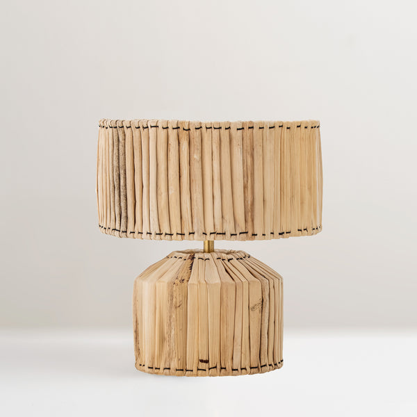 Rafah banana leaf table lamp