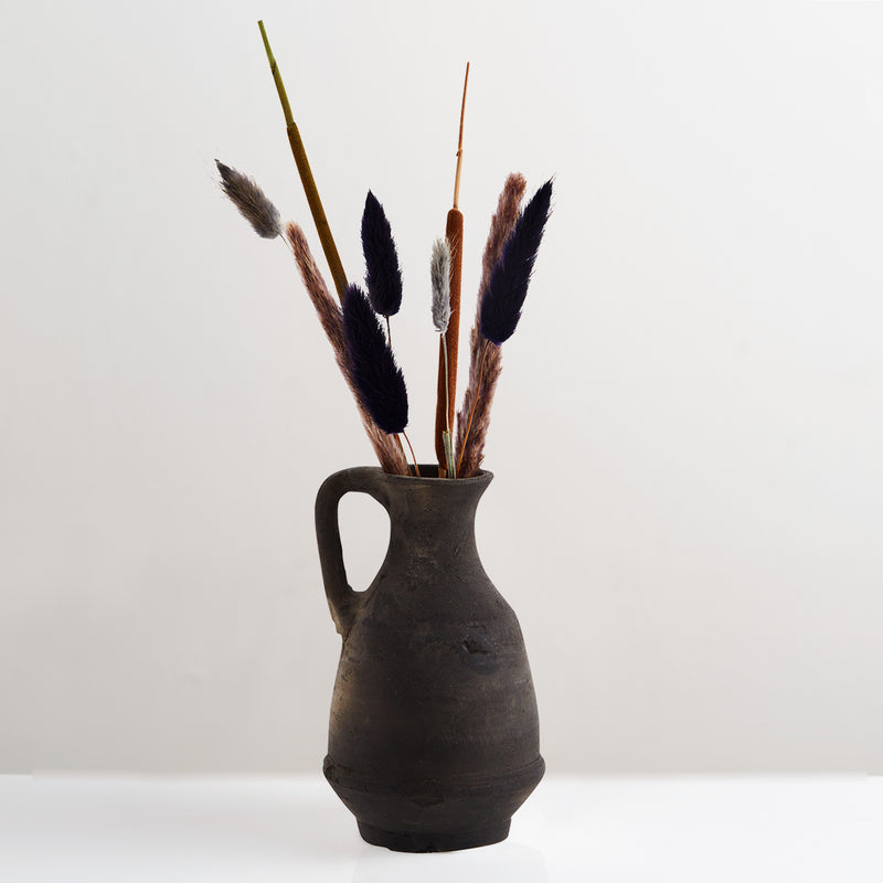 Selma handcrafted terracotta vase with handle