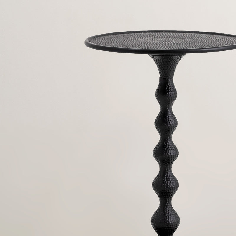 Anka black metal side table