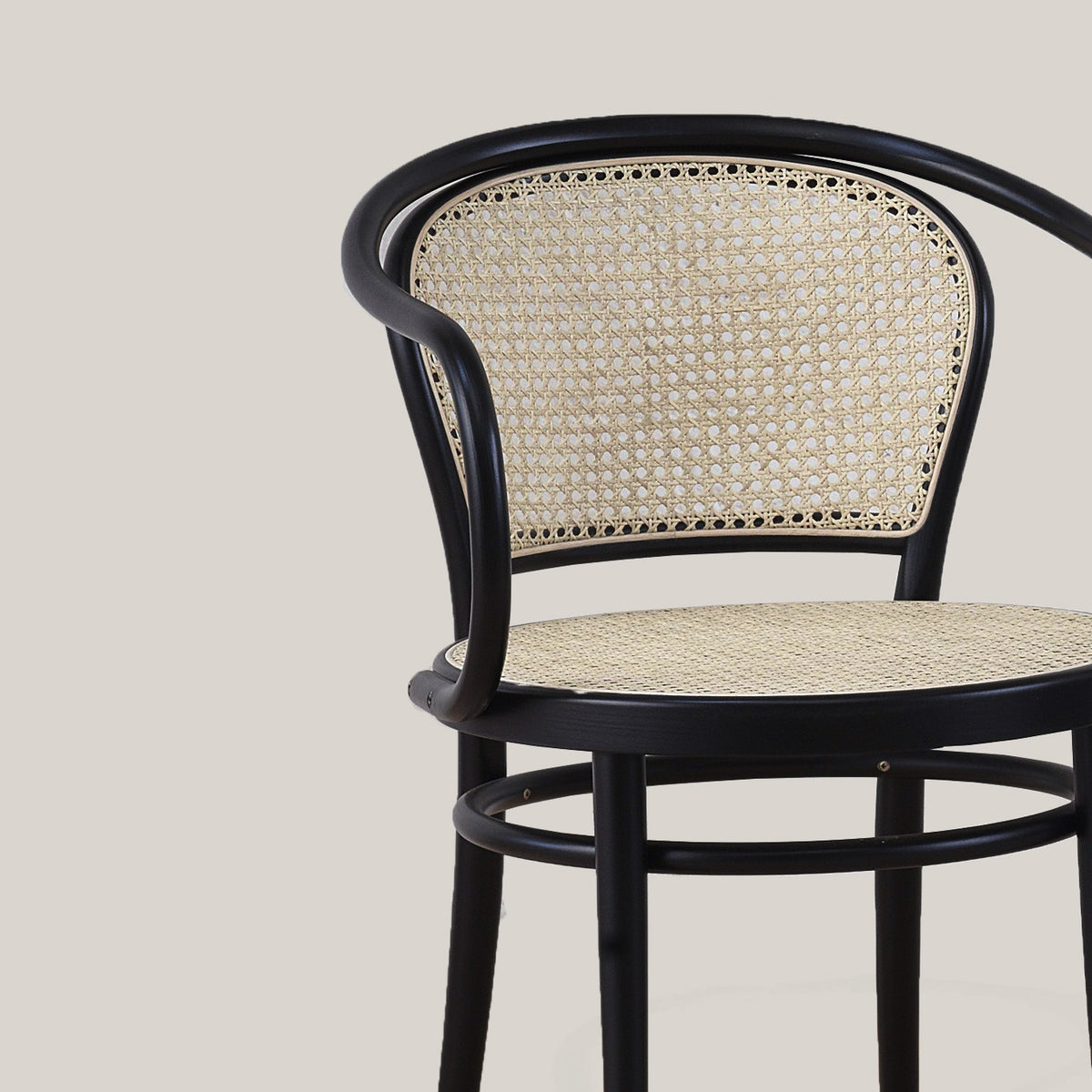 TON NO.33 チェア ブラック Ton chair 33 black with cane seat and back – ATT PYNTA